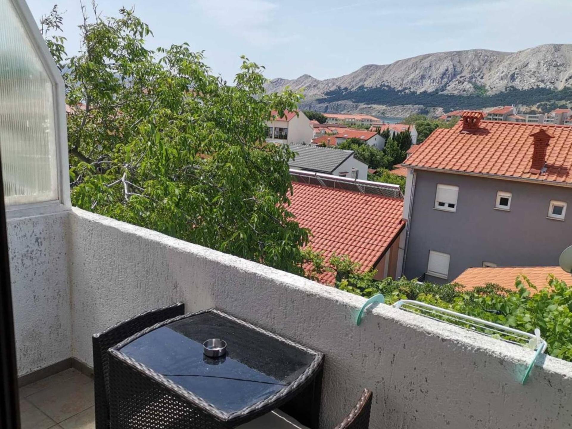Apartments Bugi Baška Eksteriør billede