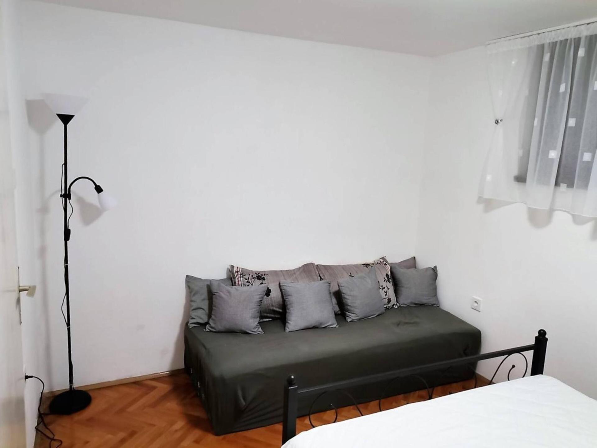 Apartments Bugi Baška Eksteriør billede